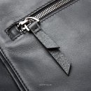 Minimal tote bag Jaxsen Black Pepper zipper puller