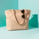 Minimal tote bag Jaxsen Vanilla advertising 02